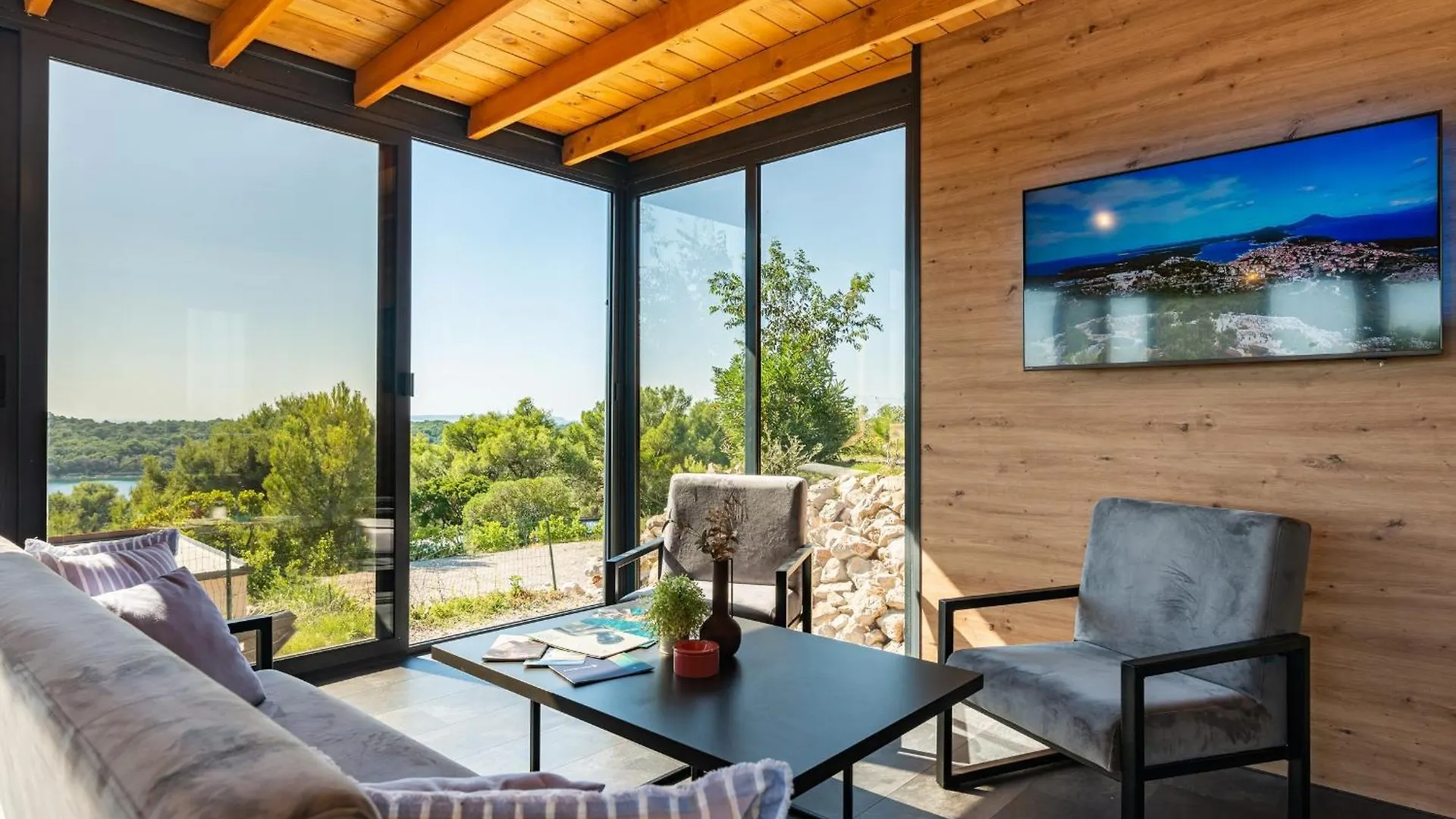 Sea View Lunesa By Vellaris, Luxury Mobile Home contacts